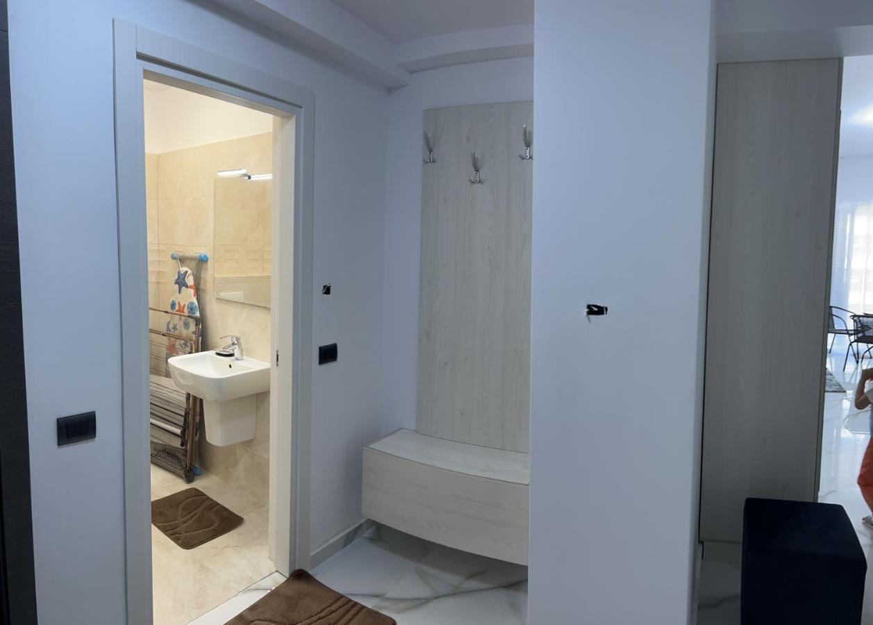 Casa Del Mar 2 Apartment Mamaia Ngoại thất bức ảnh